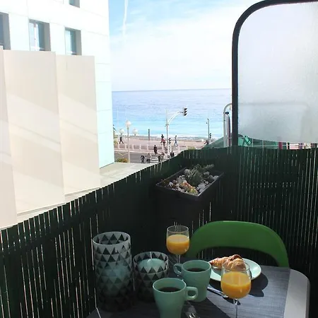 - L'emeraude Balcon Vue Mer Appartement